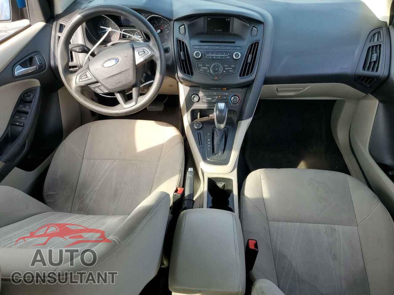 FORD FOCUS 2016 - 1FADP3F22GL201050