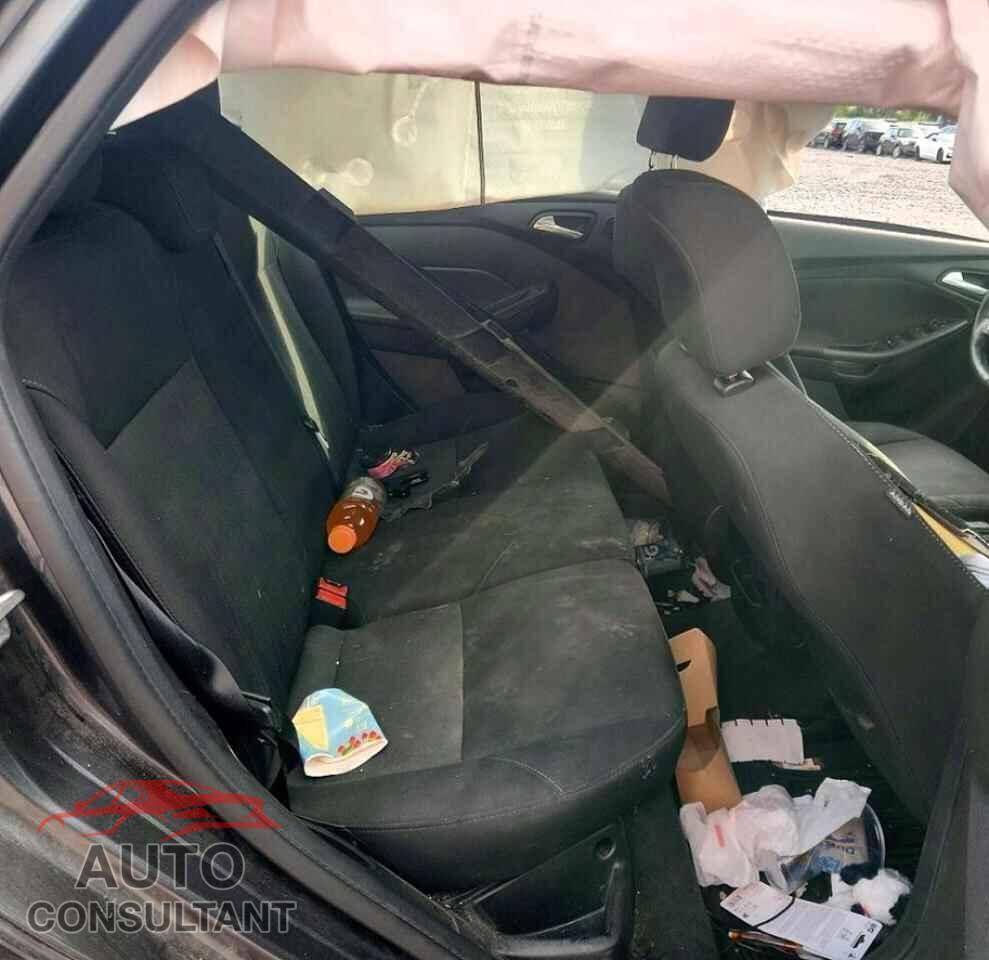 FORD FOCUS 2017 - 1FADP3M23HL346974