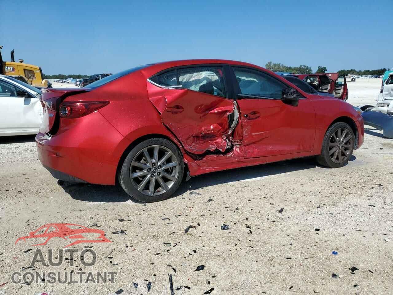 MAZDA 3 2018 - 3MZBN1V38JM204009