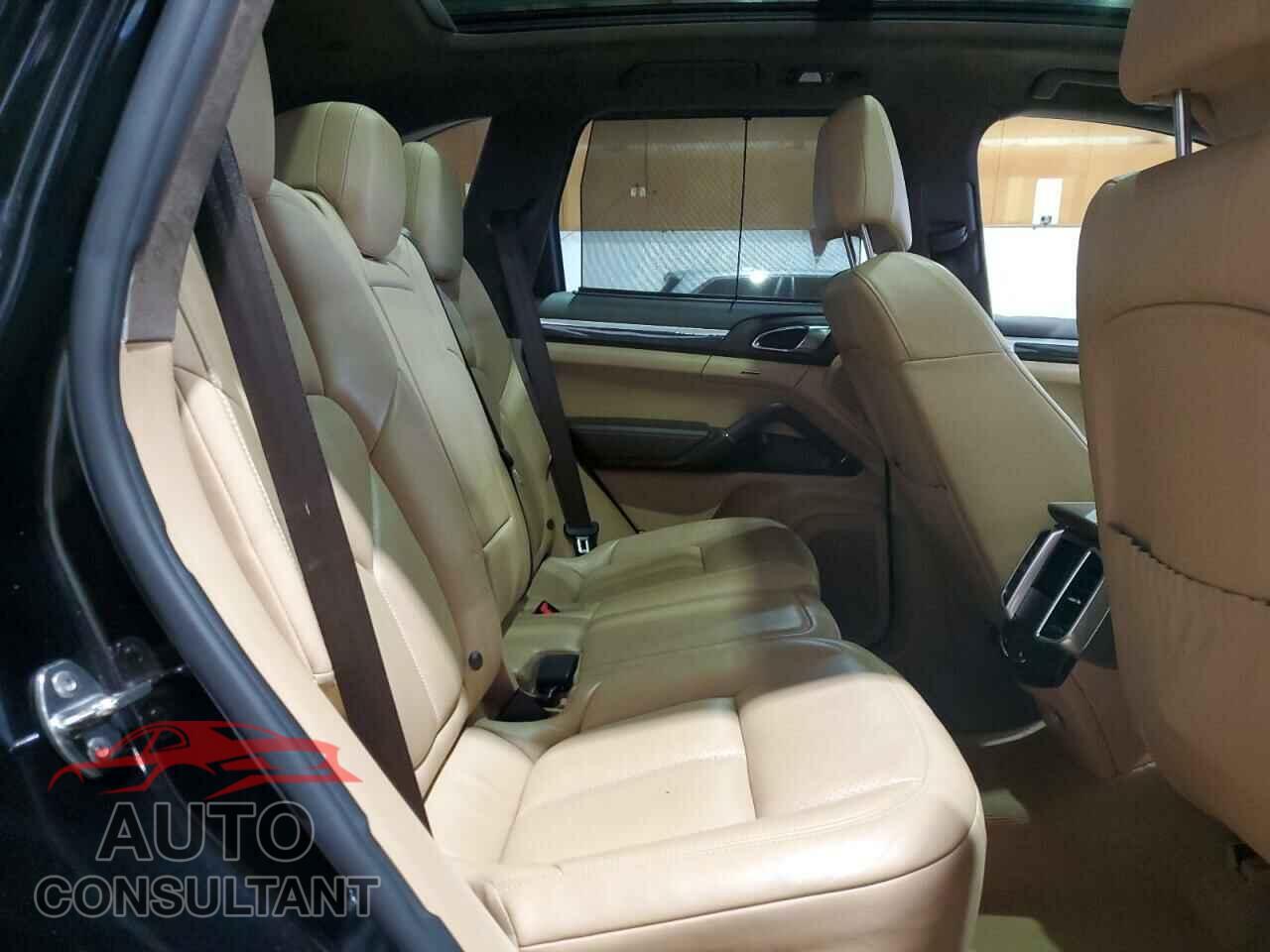 PORSCHE CAYENNE 2016 - WP1AD2A29GLA71810