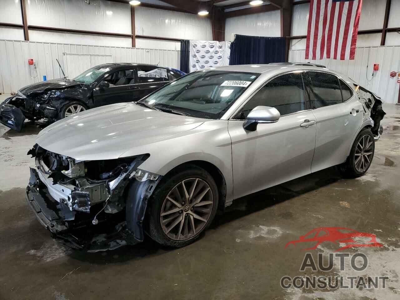 TOYOTA CAMRY 2021 - 4T1F11AKXMU491815