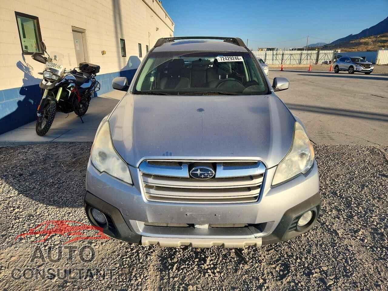 SUBARU OUTBACK 2013 - 4S4BRBJC9D3267303
