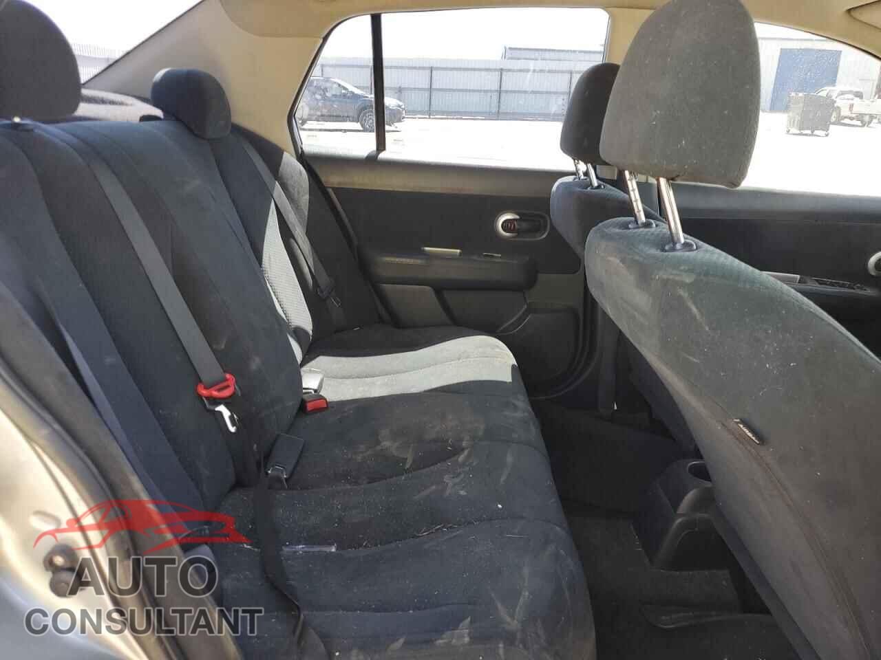 NISSAN VERSA 2011 - 3N1BC1AP1BL453439