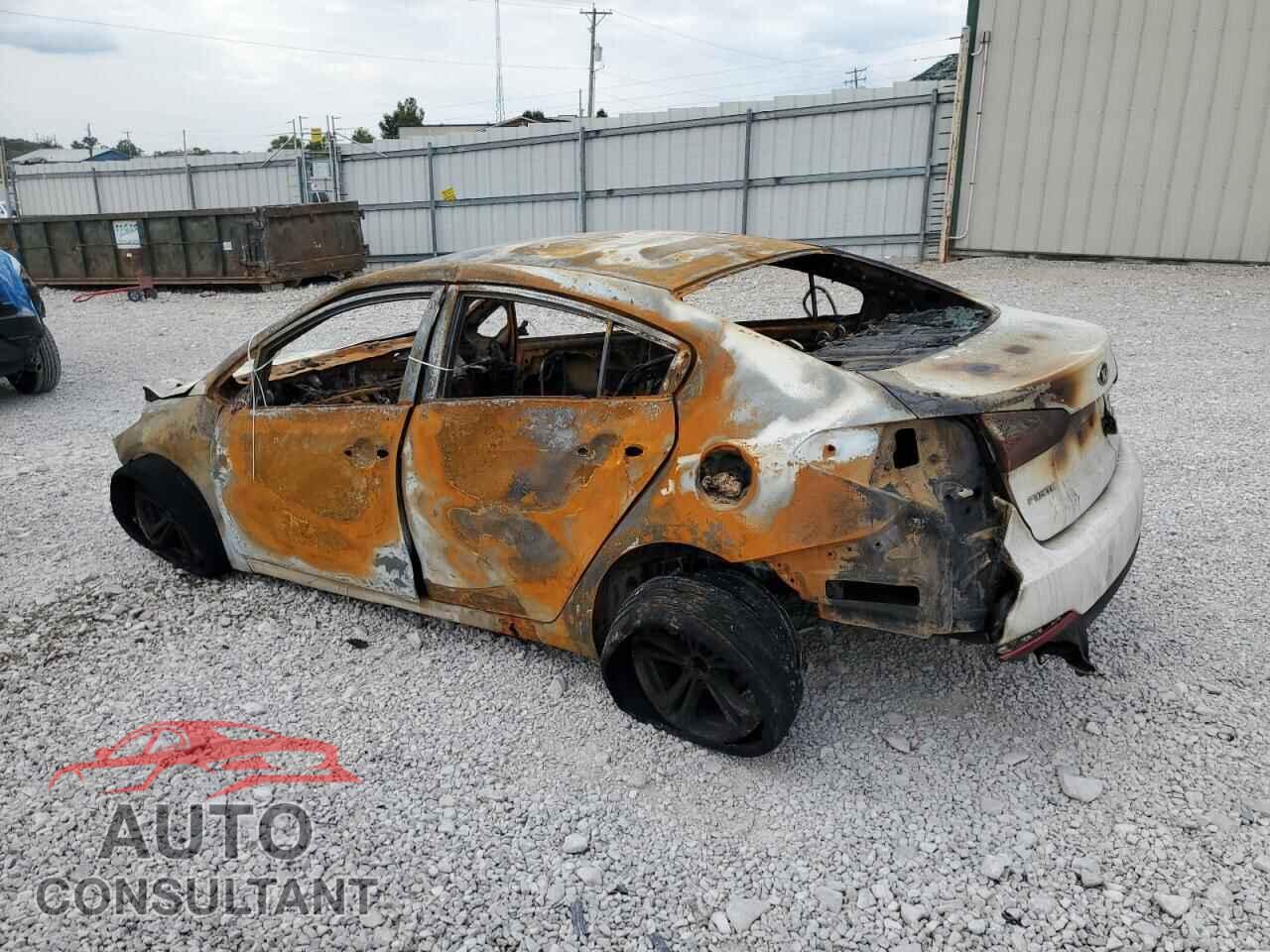 KIA FORTE 2014 - KNAFX4A86E5077500