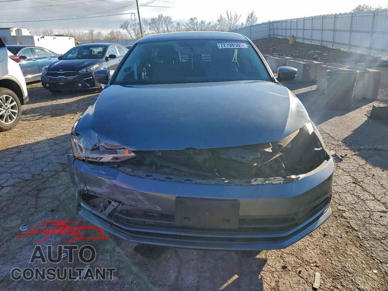 VOLKSWAGEN JETTA 2017 - 3VW2B7AJ0HM252985