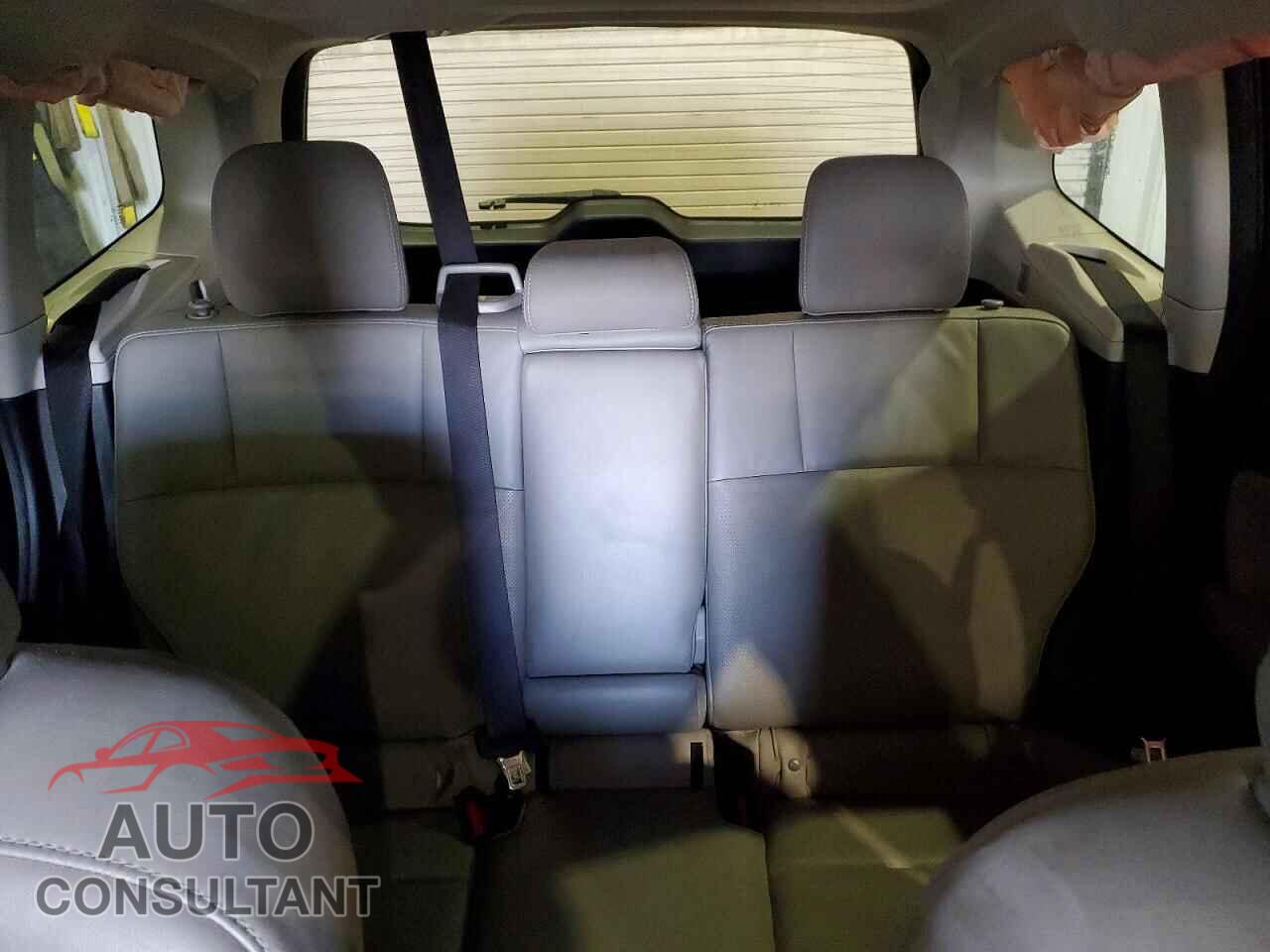 SUBARU FORESTER 2017 - JF2SJAJC8HH542059