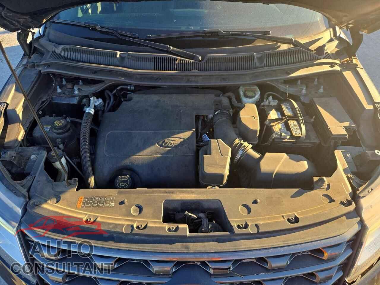 FORD EXPLORER 2017 - 1FM5K7D81HGC30878