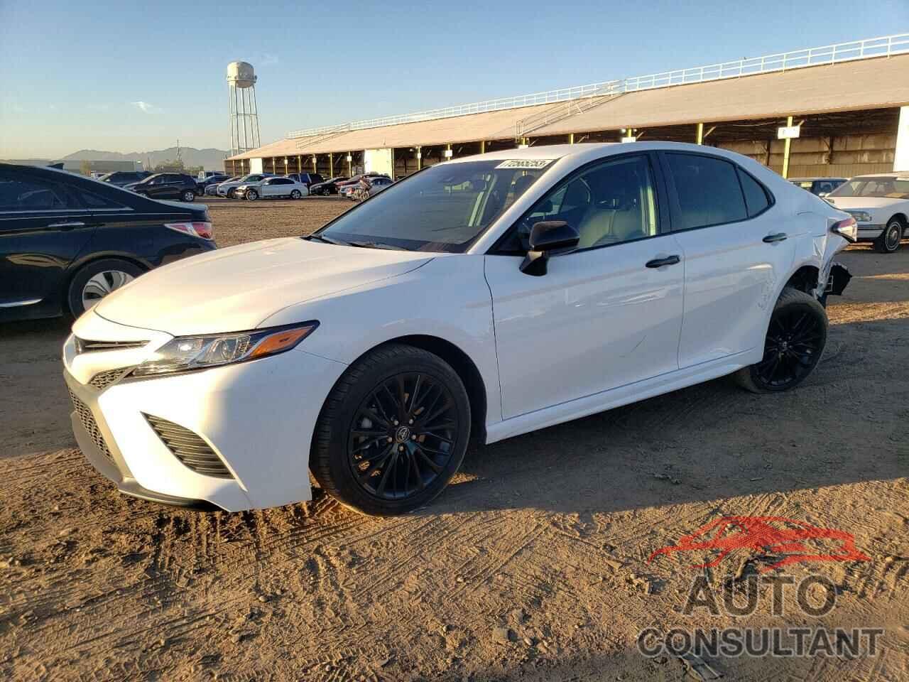 TOYOTA CAMRY 2020 - 4T1G11AK5LU356213