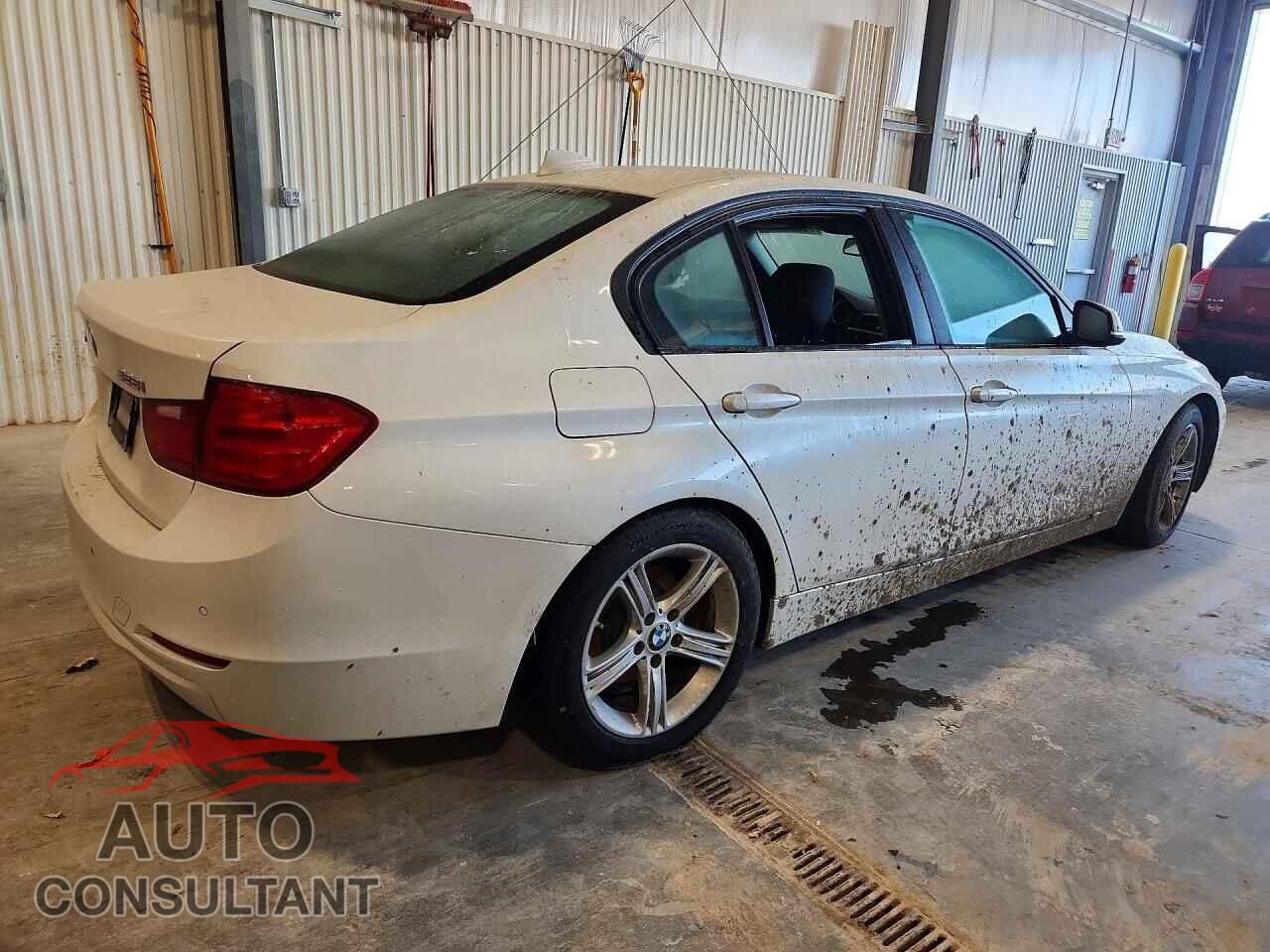 BMW 3 SERIES 2015 - WBA3B3G57FNT17843