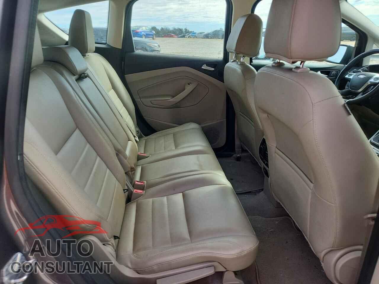 FORD CMAX 2013 - 1FADP5BU0DL511342