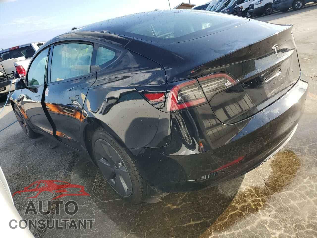 TESLA MODEL 3 2022 - 5YJ3E1EA8NF120675