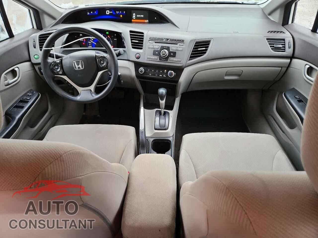 HONDA CIVIC 2012 - 2HGFB2F47CH043083