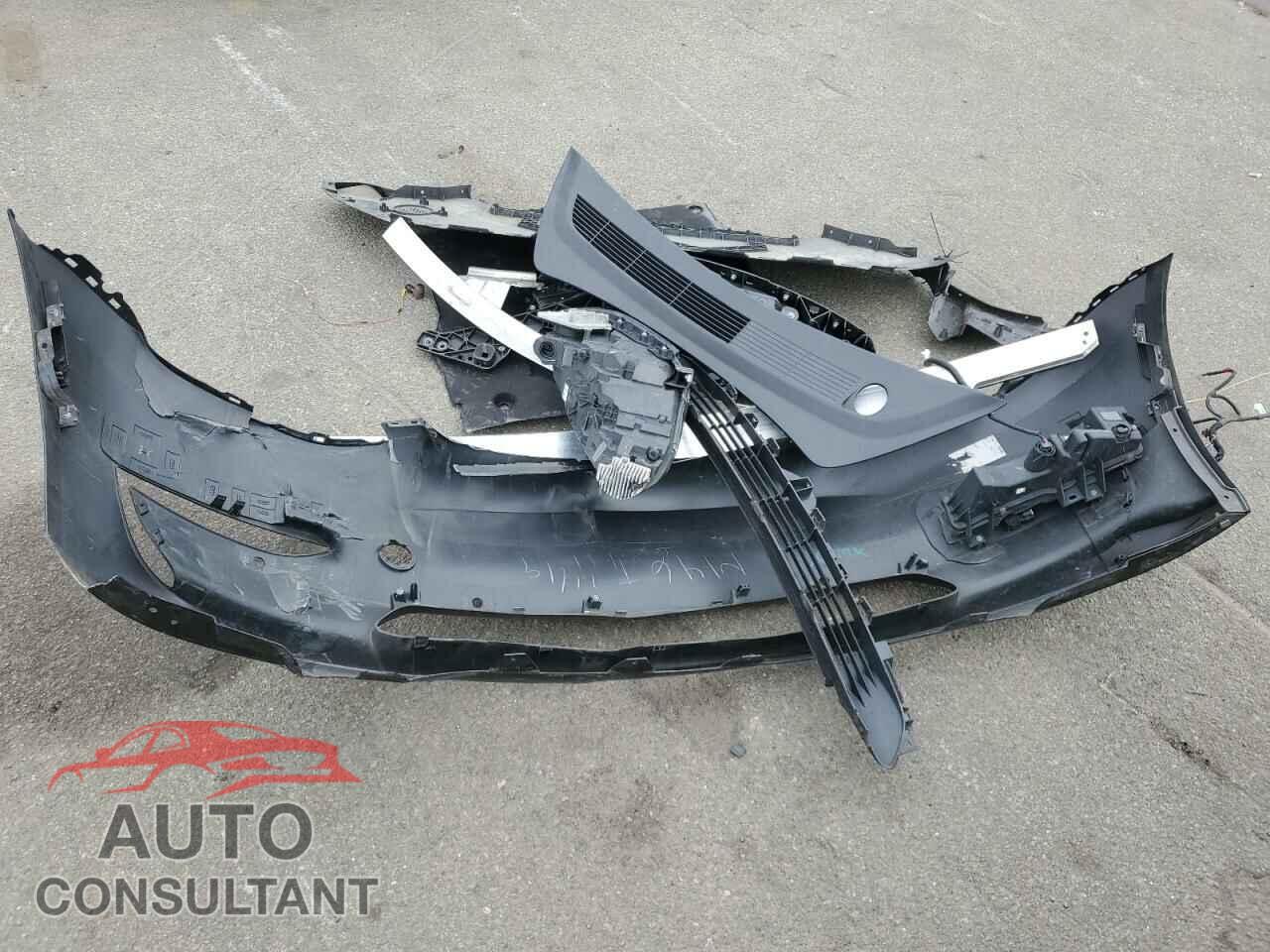 TESLA MODEL 3 2018 - 5YJ3E1EB0JF170750