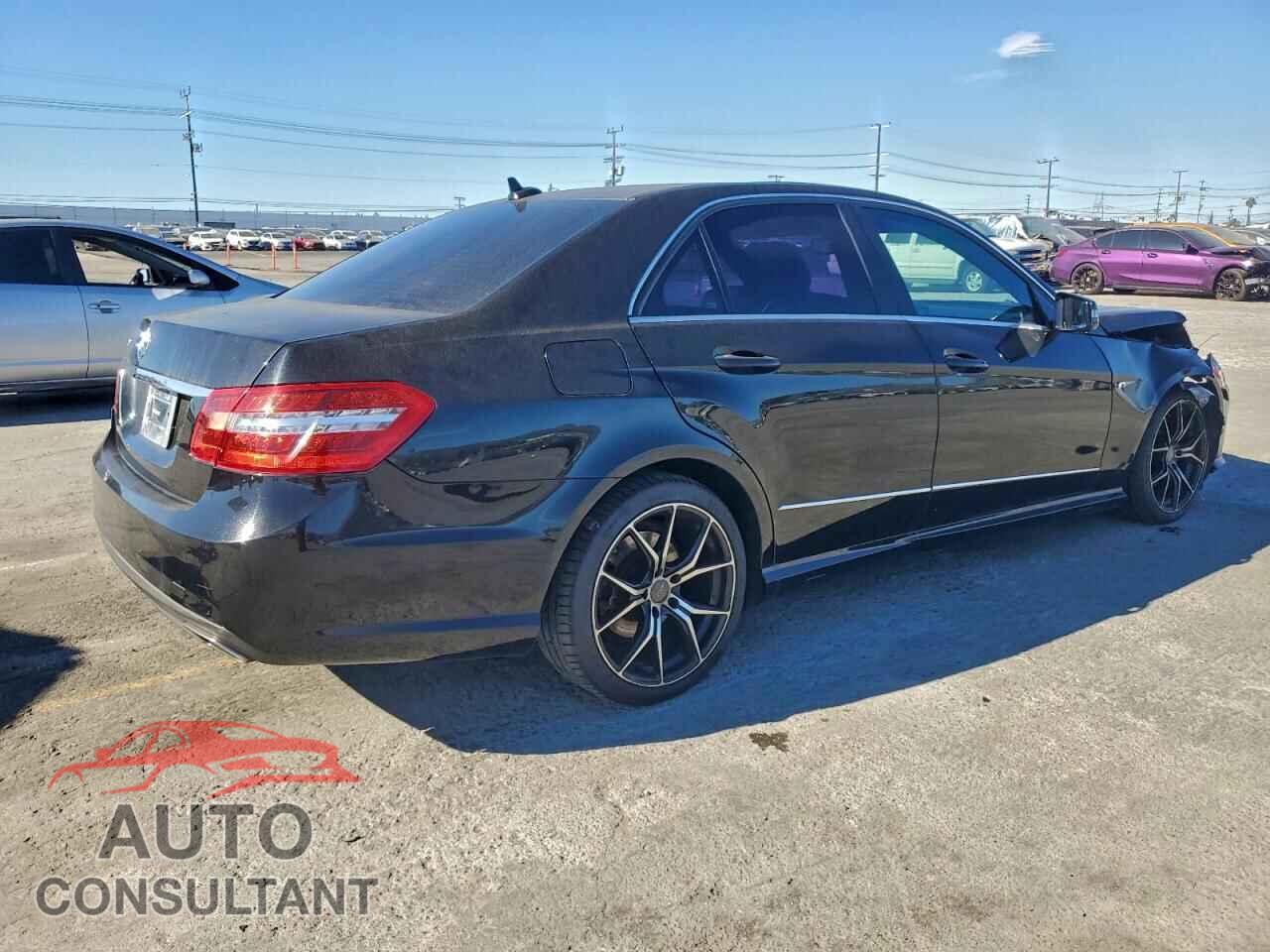 MERCEDES-BENZ E-CLASS 2011 - WDDHF5GB7BA367812