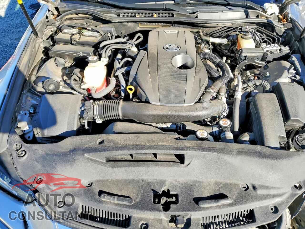 LEXUS IS 2018 - JTHBA1D20J5076151