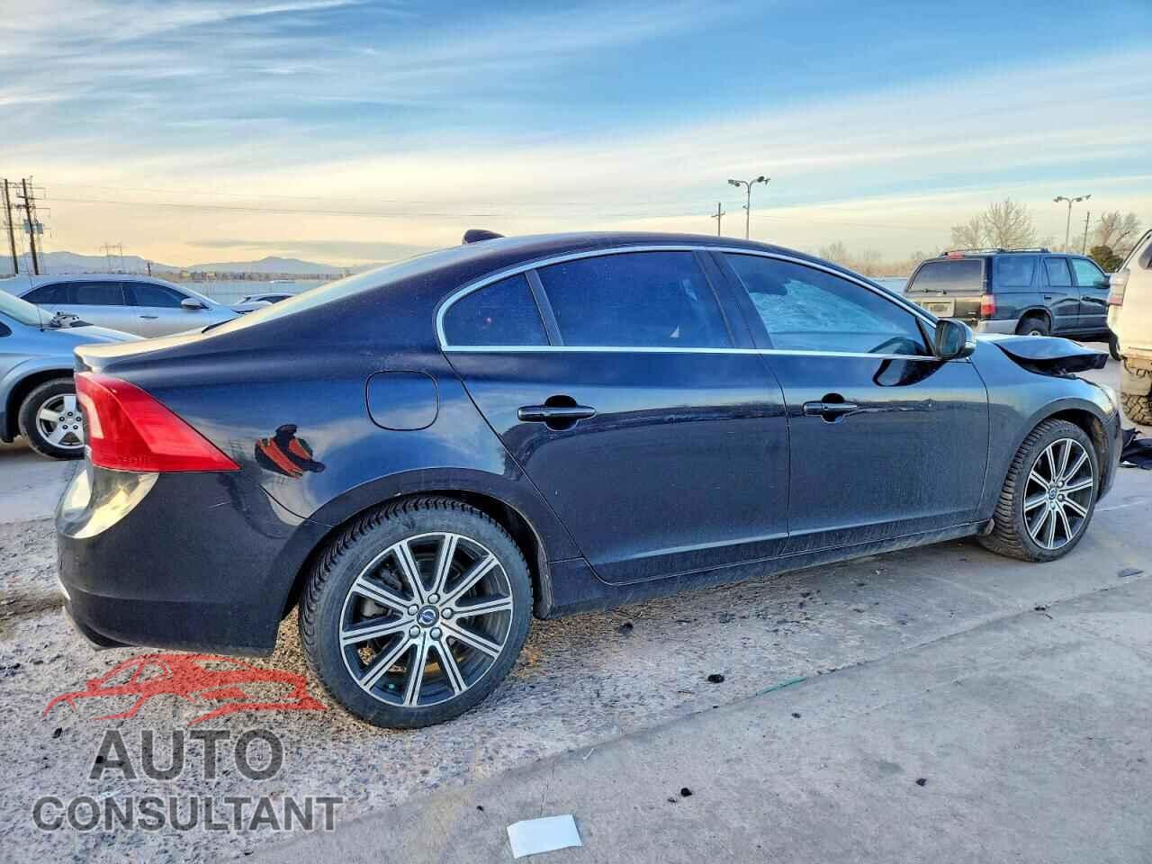 VOLVO S60 2016 - LYV402FK2GB106775