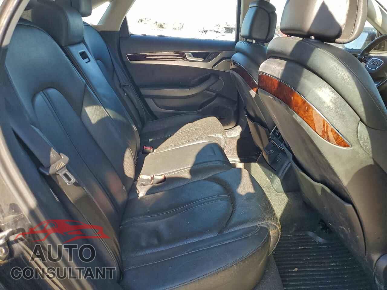 AUDI A8 2011 - WAUAVAFD1BN020864