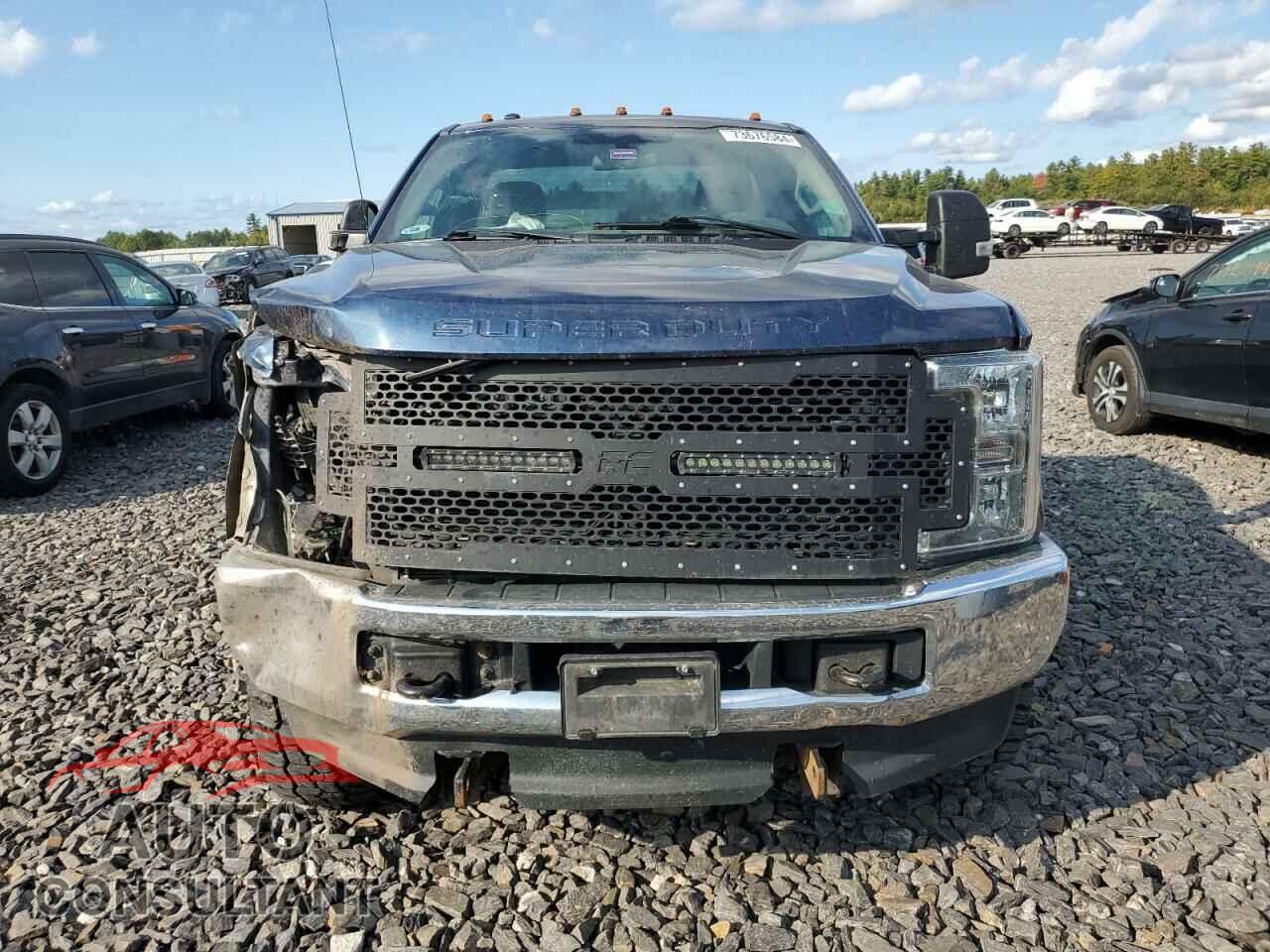 FORD F350 2017 - 1FTRF3BT2HEB20833
