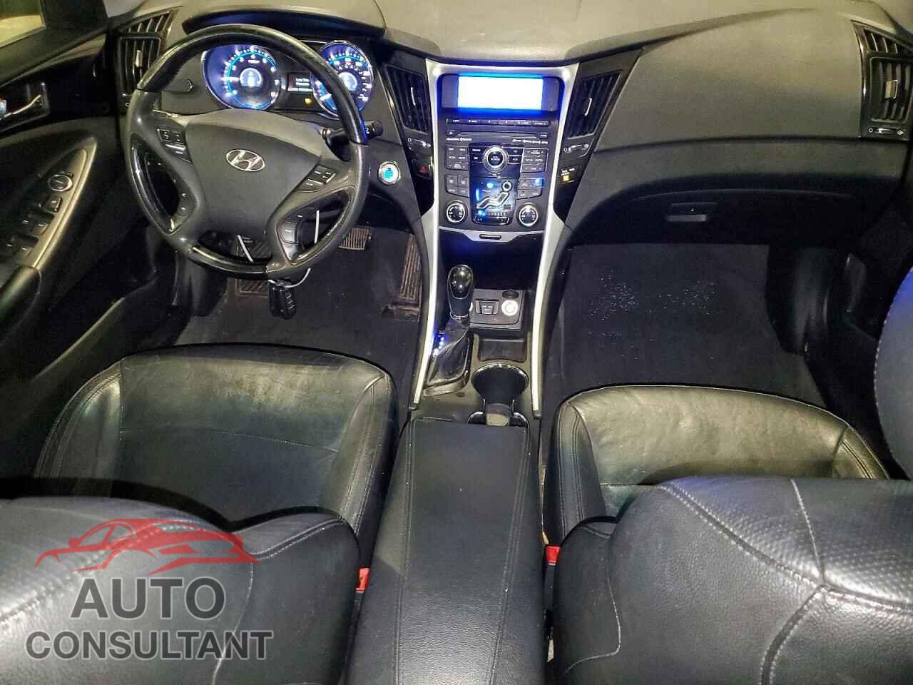HYUNDAI SONATA 2011 - 5NPEC4AC5BH228191