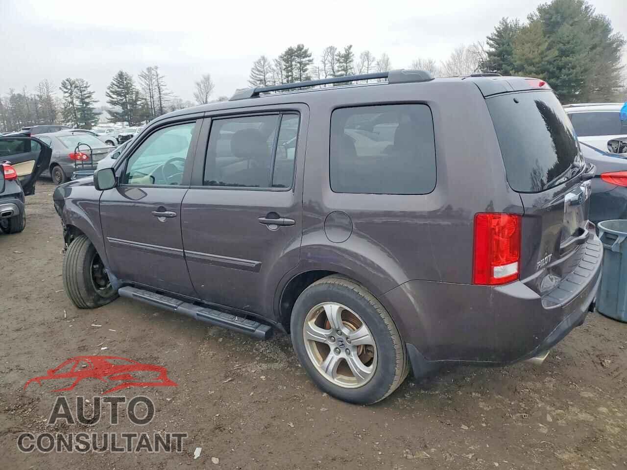 HONDA PILOT 2015 - 5FNYF4H55FB048399