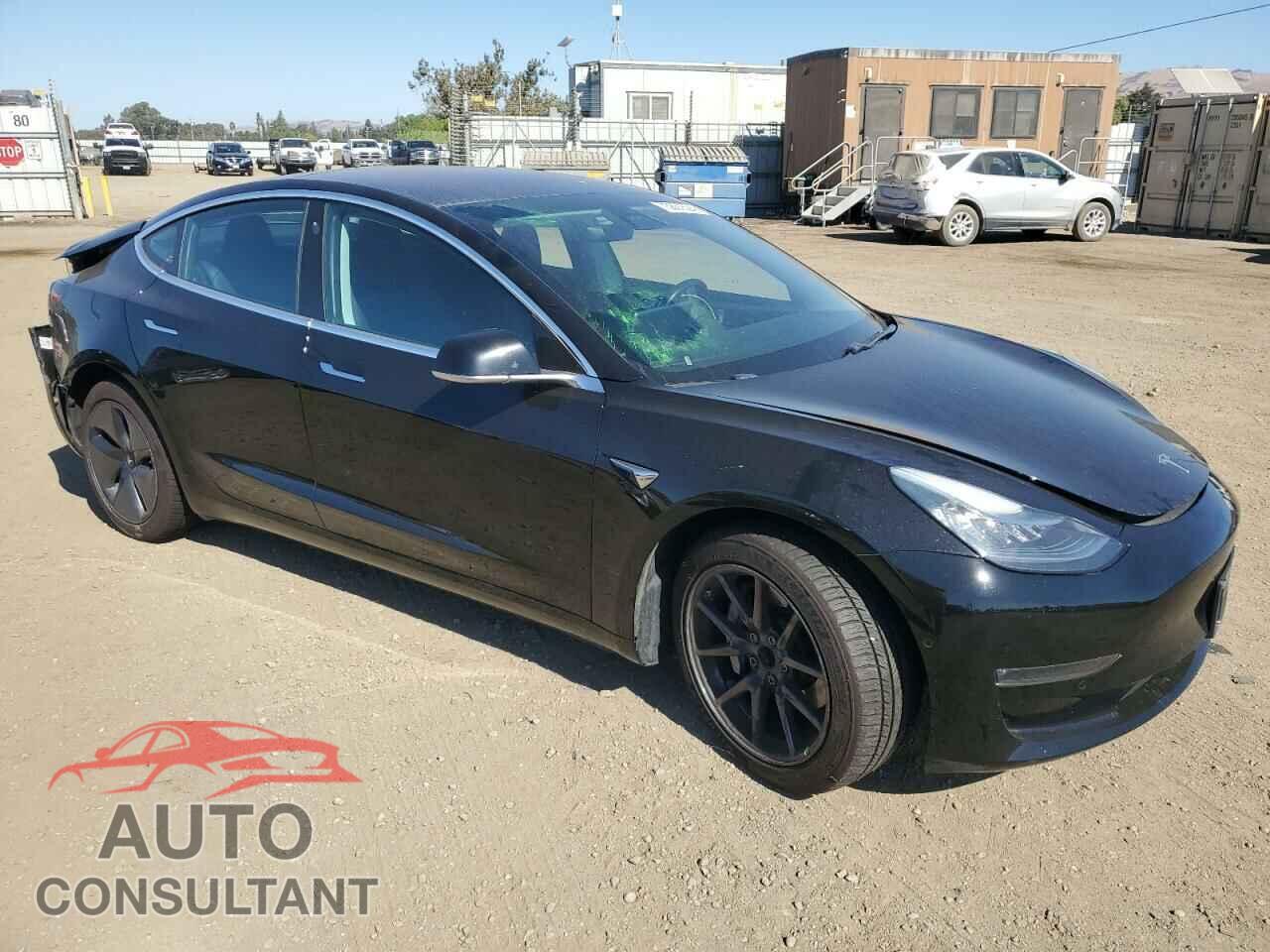 TESLA MODEL 3 2018 - 5YJ3E1EA9JF031417