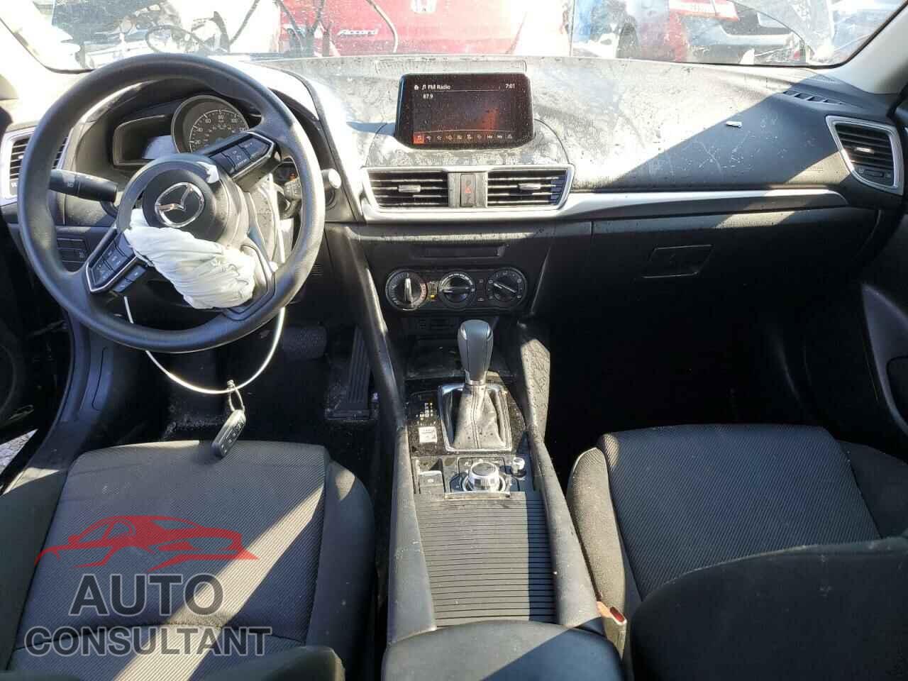 MAZDA 3 2017 - 3MZBN1U72HM135266