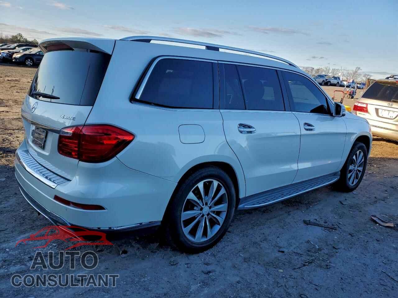 MERCEDES-BENZ GL-CLASS 2015 - 4JGDF6EE5FA557993