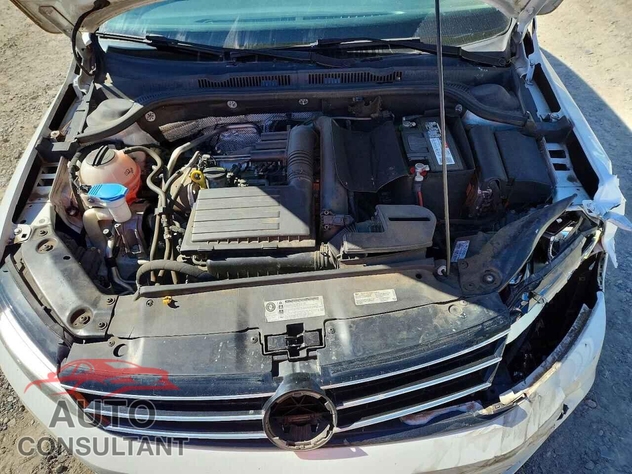 VOLKSWAGEN JETTA 2017 - 3VWDB7AJ0HM208896