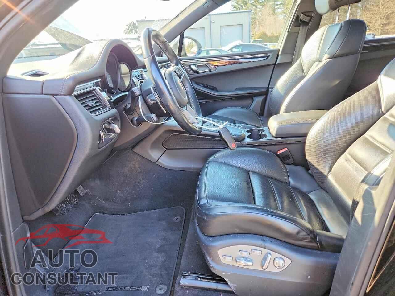PORSCHE MACAN 2015 - WP1AB2A55FLB44833