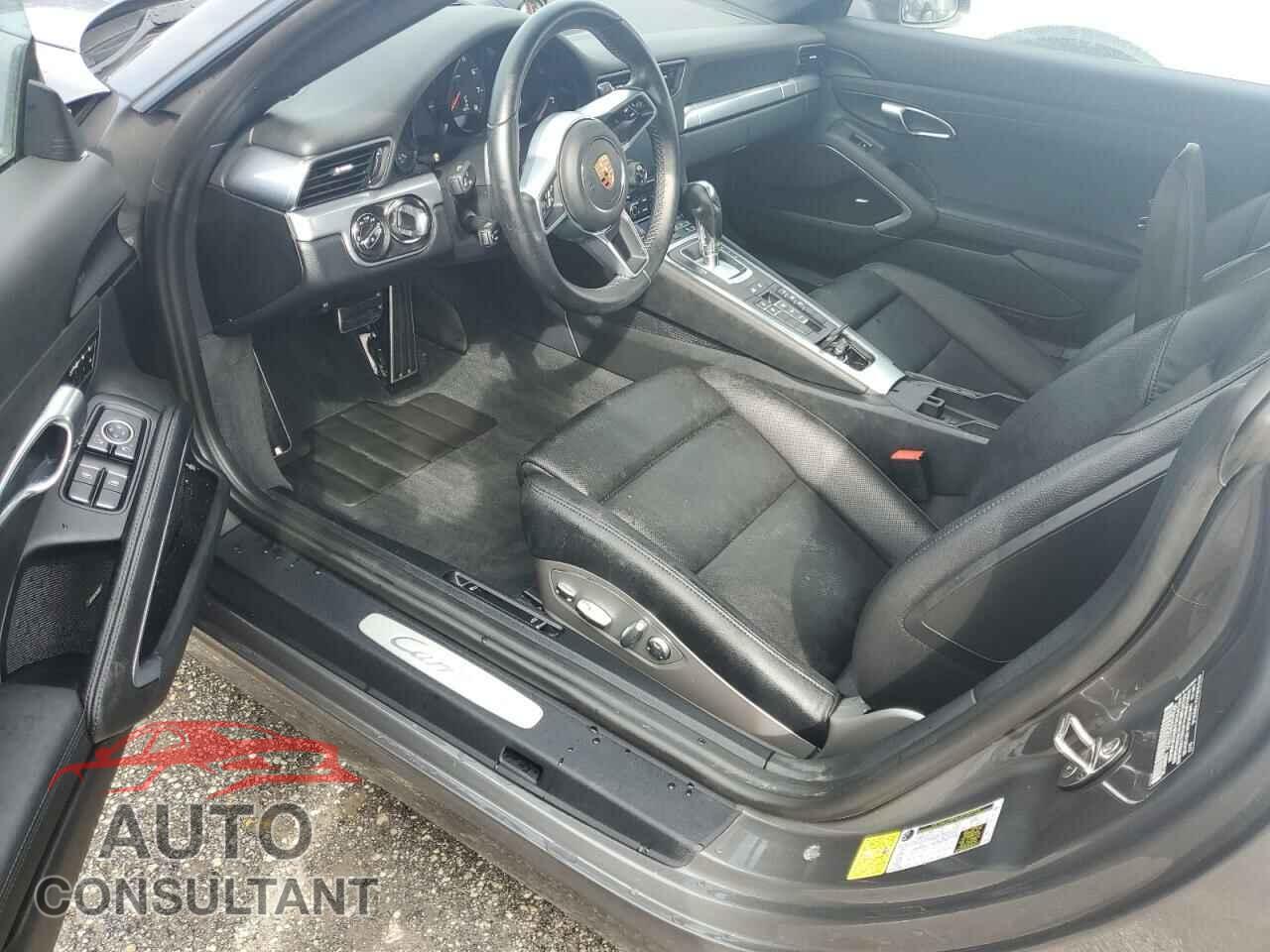 PORSCHE 911 2017 - WP0AA2A93HS107859