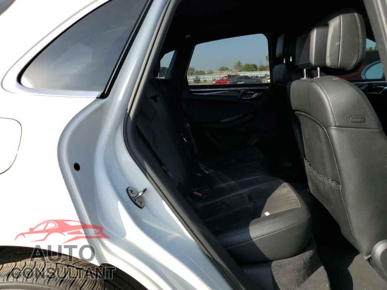 PORSCHE MACAN 2016 - WP1AB2A53GLB42130