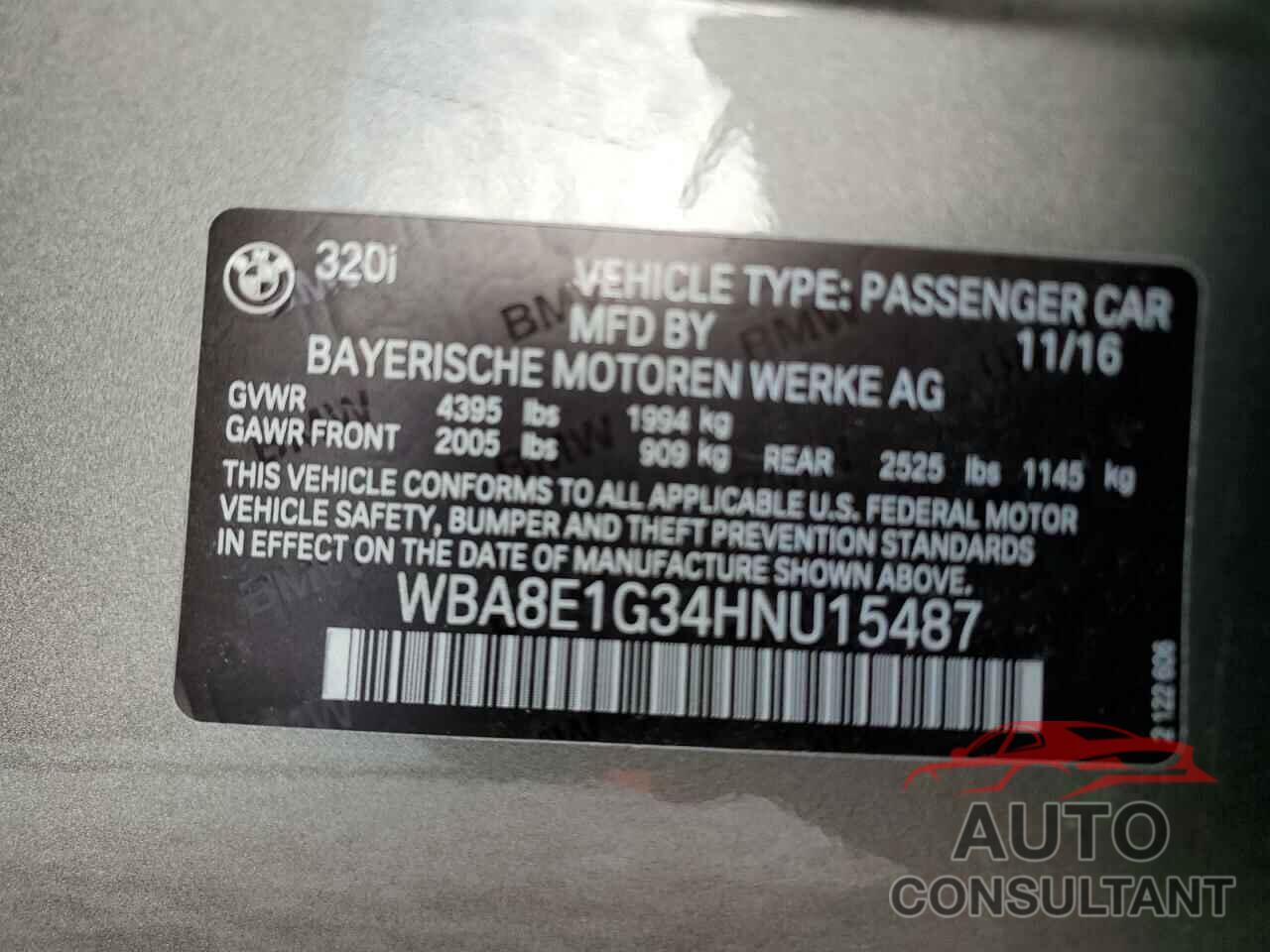 BMW 3 SERIES 2017 - WBA8E1G34HNU15487