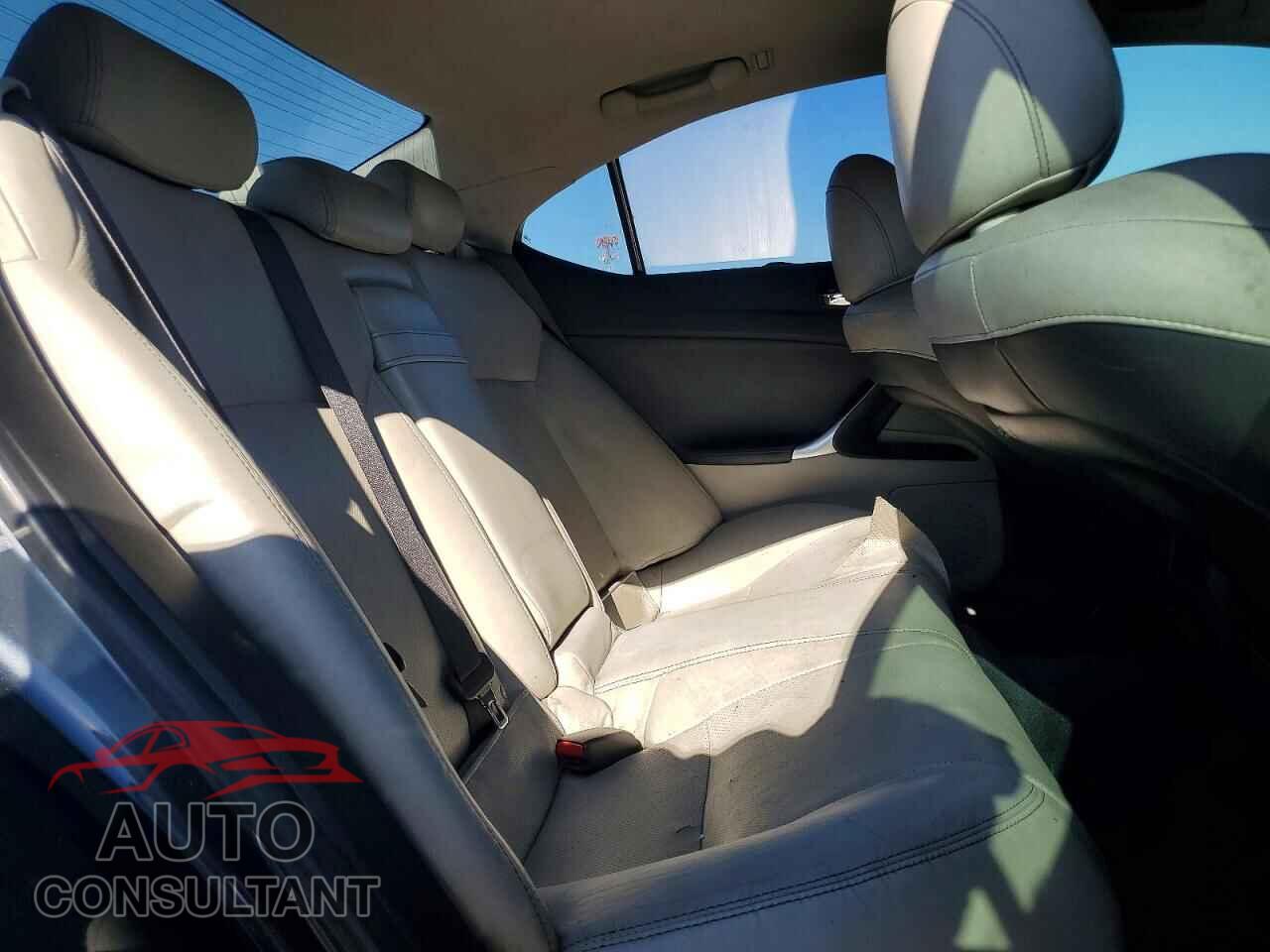 LEXUS IS 2009 - JTHBE262095022657