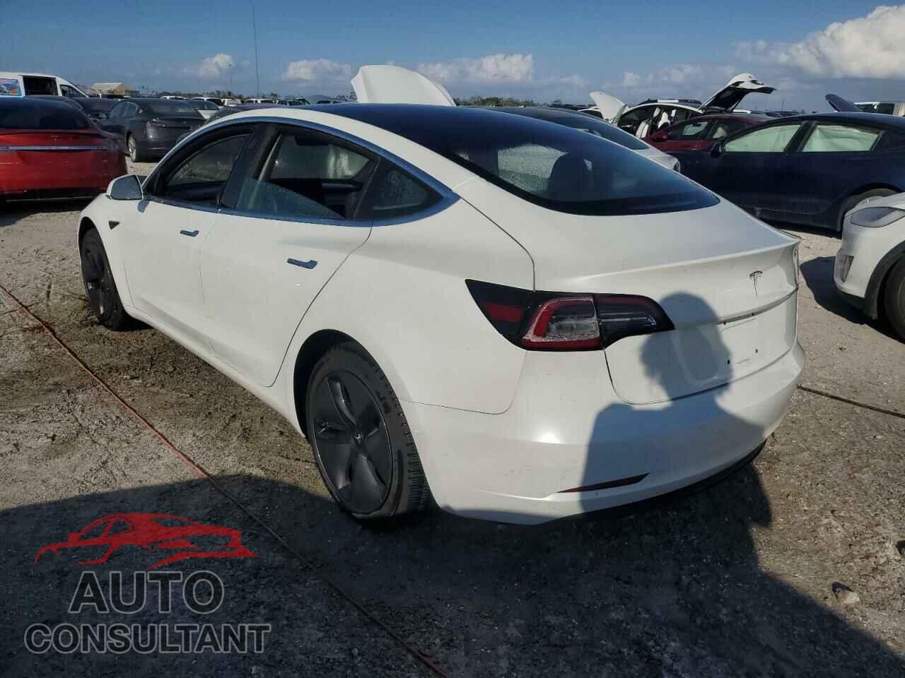 TESLA MODEL 3 2018 - 5YJ3E1EA5JF161999