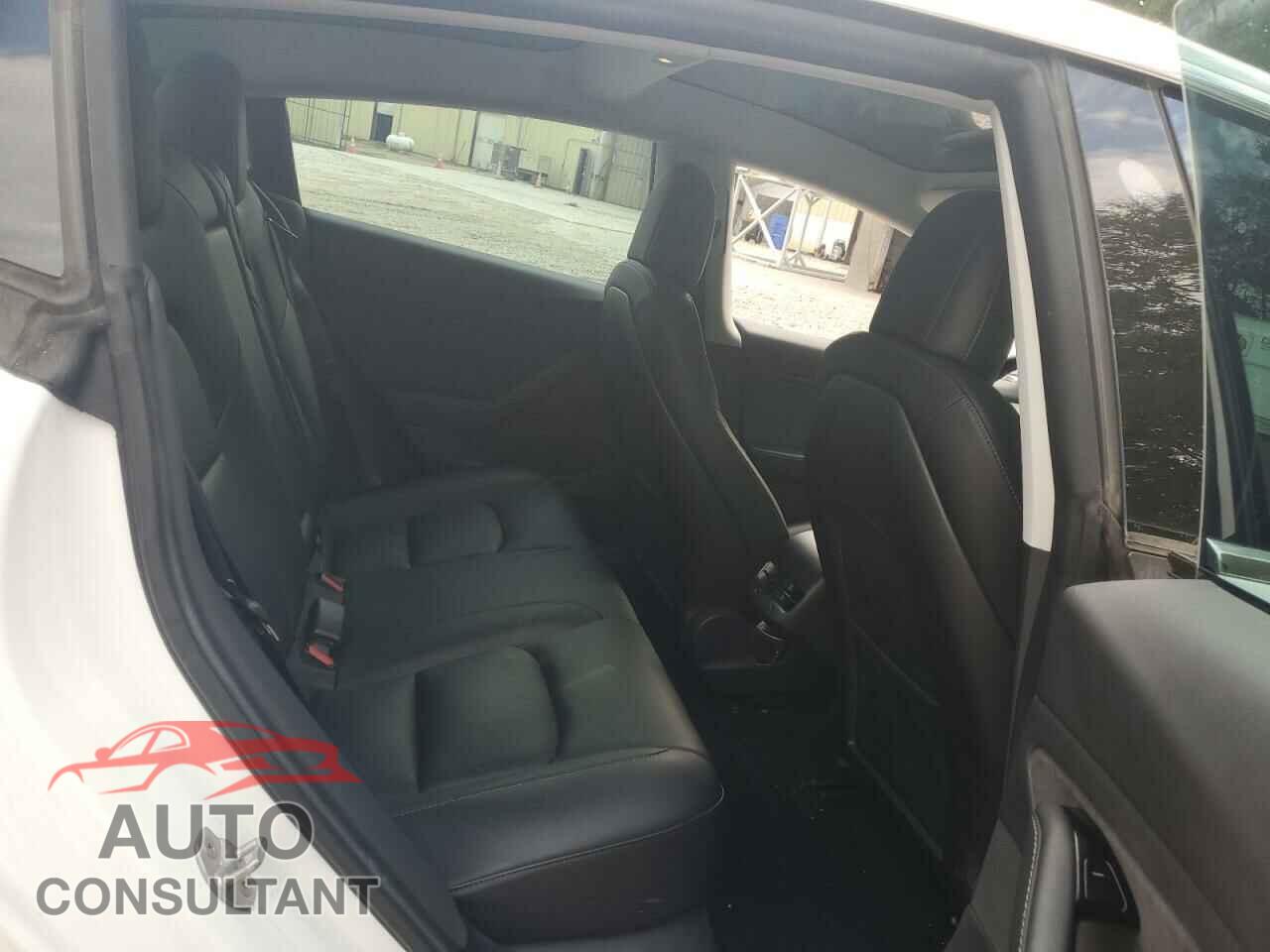 TESLA MODEL 3 2019 - 5YJ3E1EA9KF327118