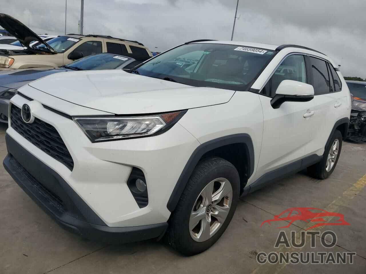 TOYOTA RAV4 2021 - 2T3W1RFV4MC168208