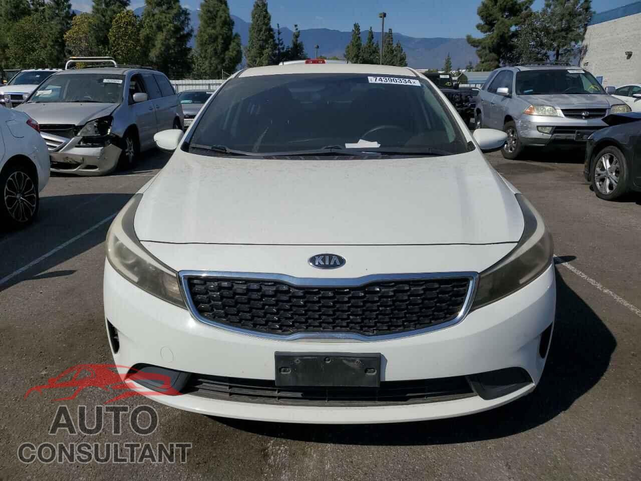 KIA FORTE 2017 - 3KPFK4A78HE132692