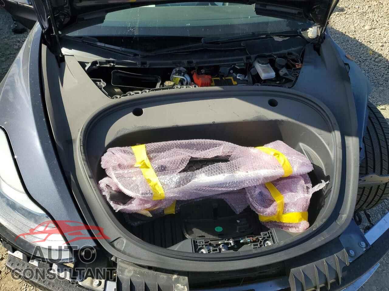 TESLA MODEL 3 2022 - 5YJ3E1EA2NF126231