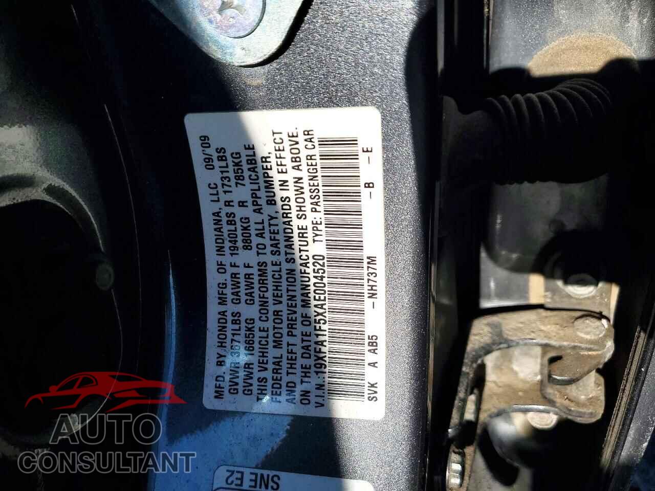 HONDA CIVIC 2010 - 19XFA1F5XAE004520