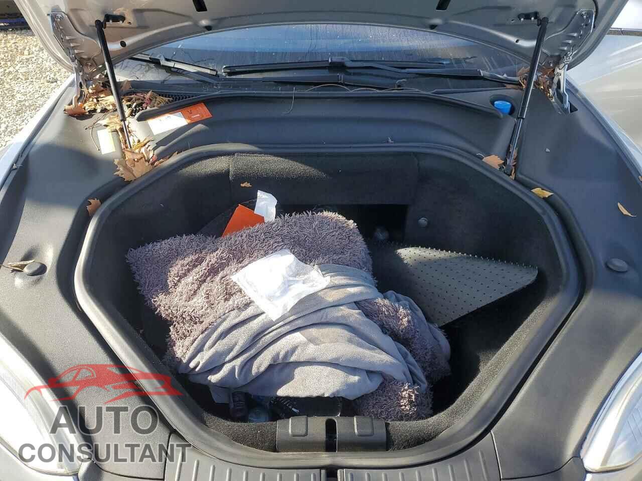 TESLA MODEL S 2015 - 5YJSA1S12FFP77016