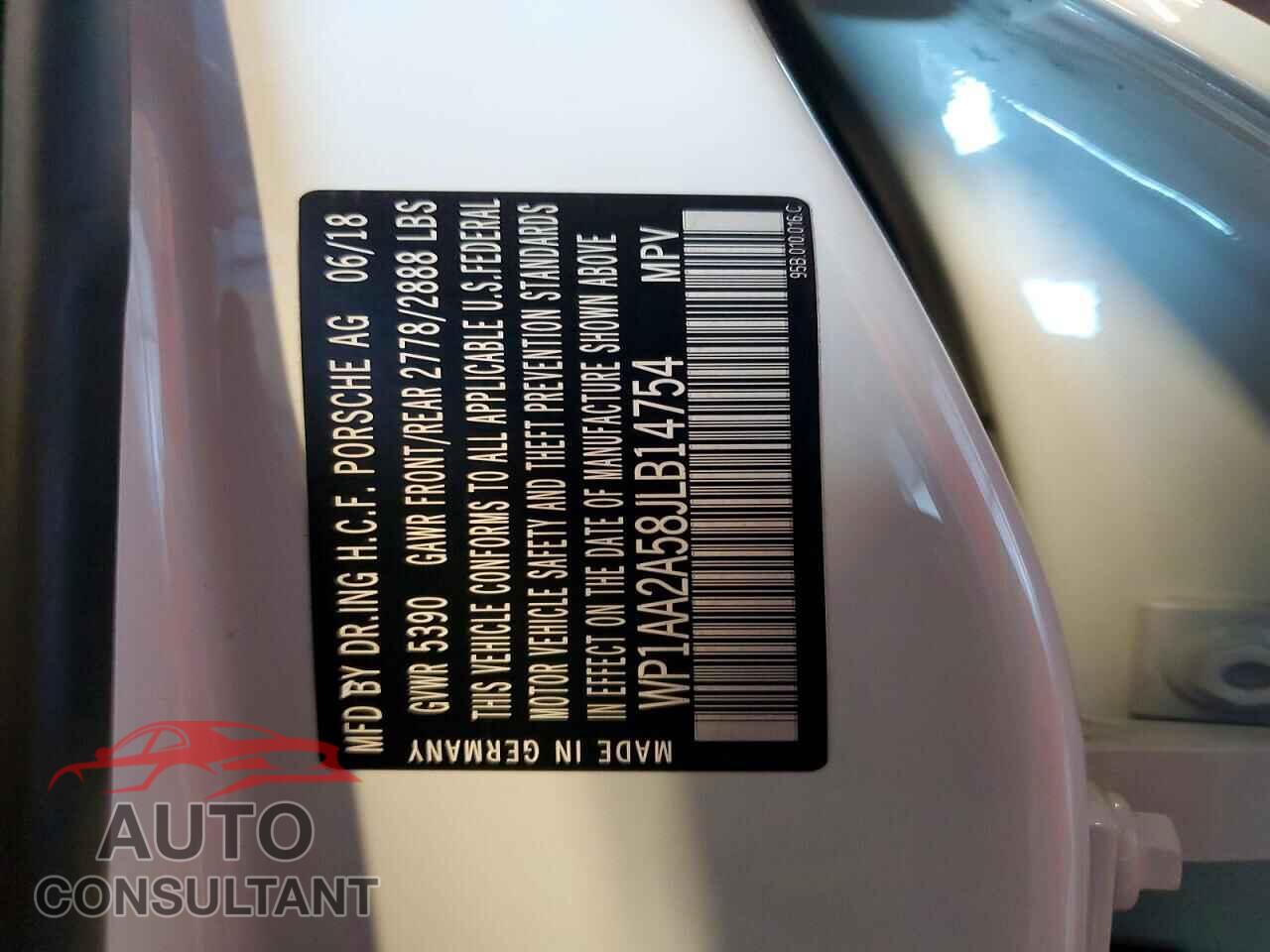 PORSCHE MACAN 2018 - WP1AA2A58JLB14754