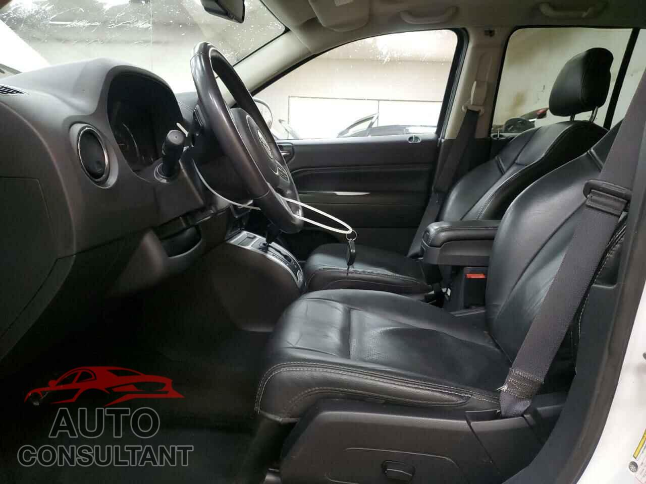 JEEP COMPASS 2017 - 1C4NJCEB5HD185083
