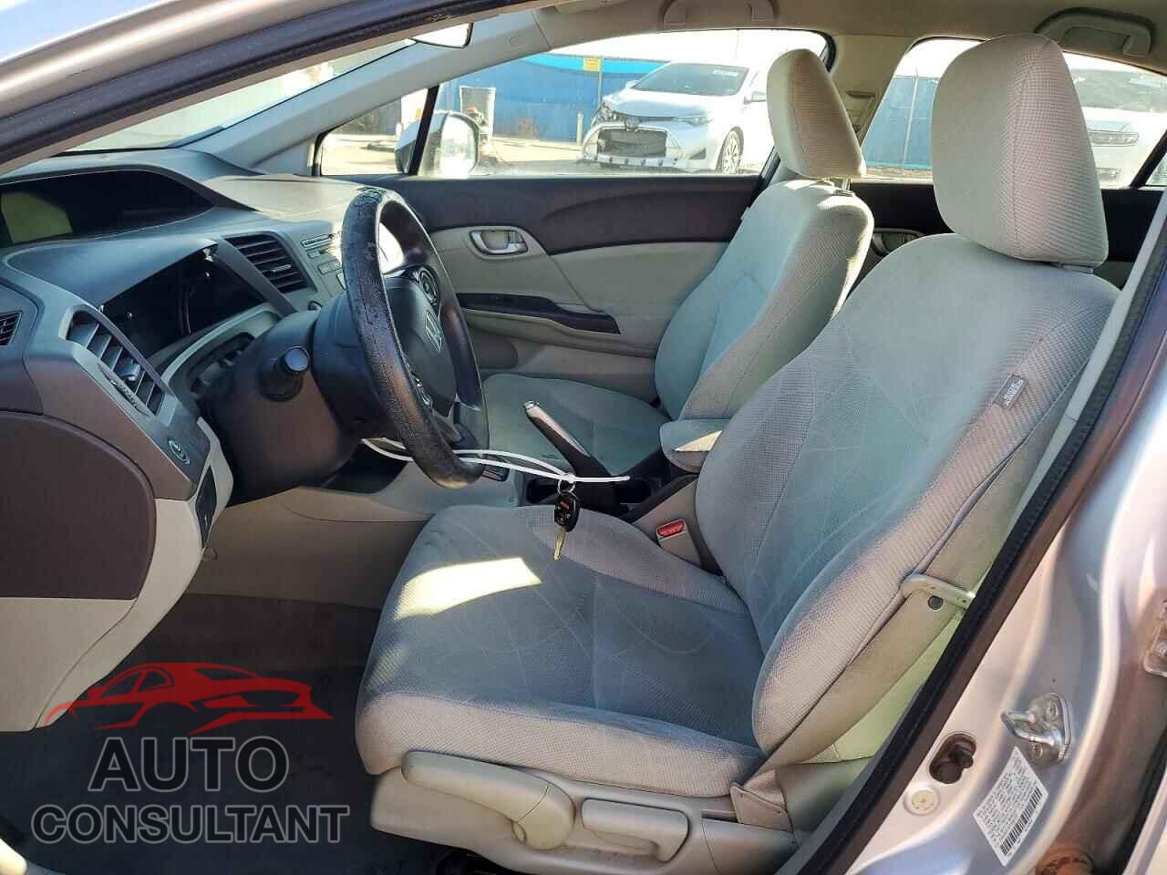 HONDA CIVIC 2012 - 2HGFB2F5XCH567157