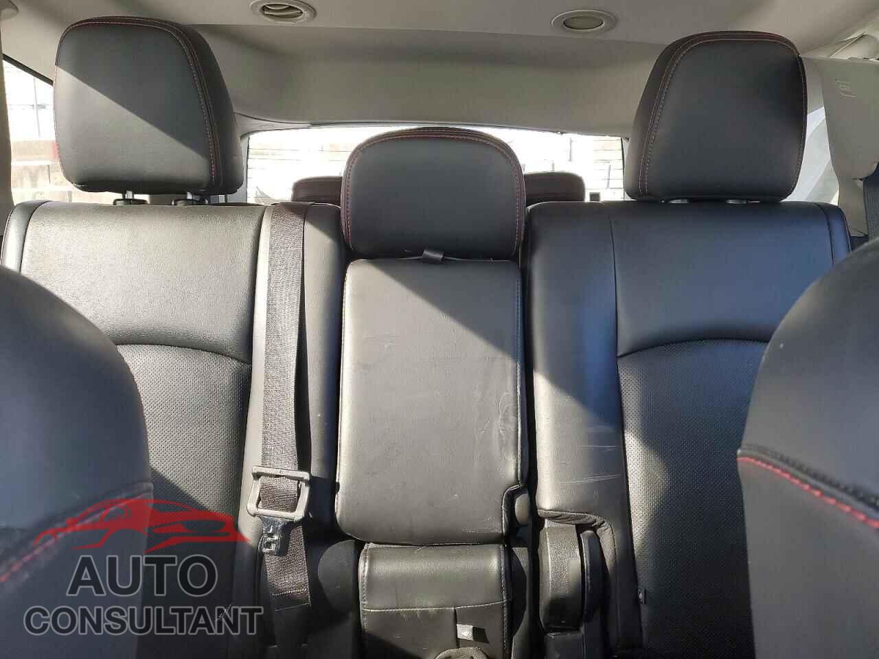DODGE JOURNEY 2018 - 3C4PDCEG3JT335767