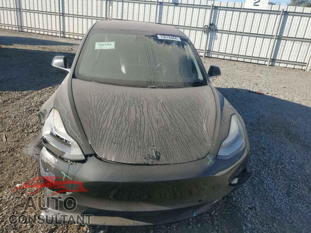 TESLA MODEL 3 2018 - 5YJ3E1EA2JF157389