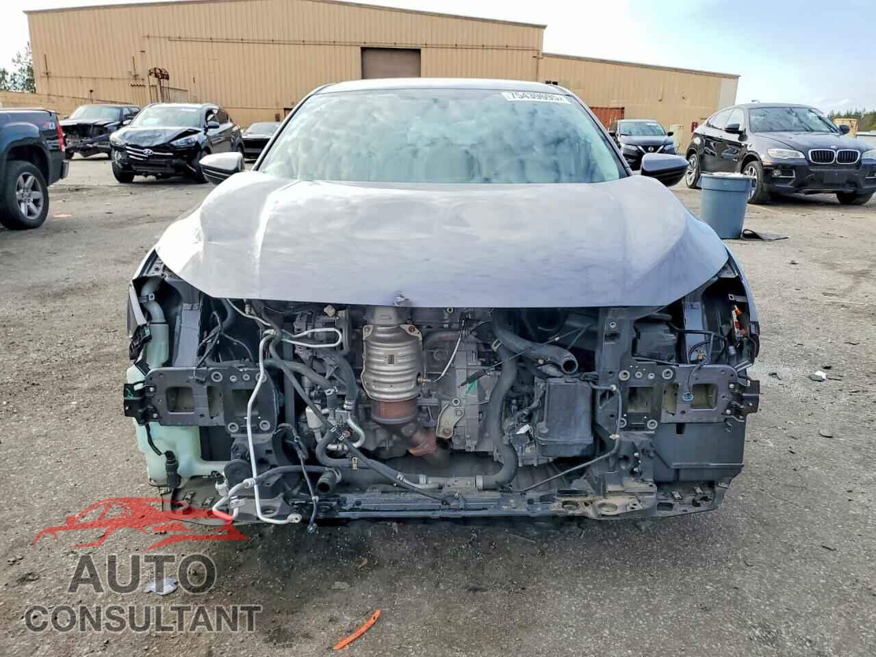 HONDA CIVIC 2018 - 2HGFC2F58JH540419