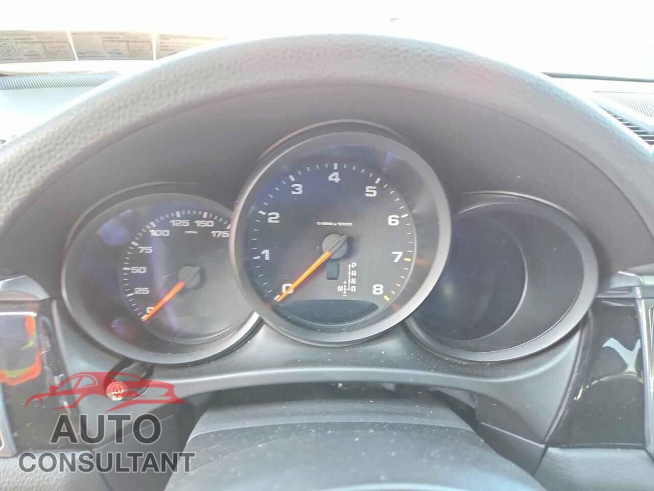 PORSCHE MACAN 2018 - WP1AA2A59JLB13807