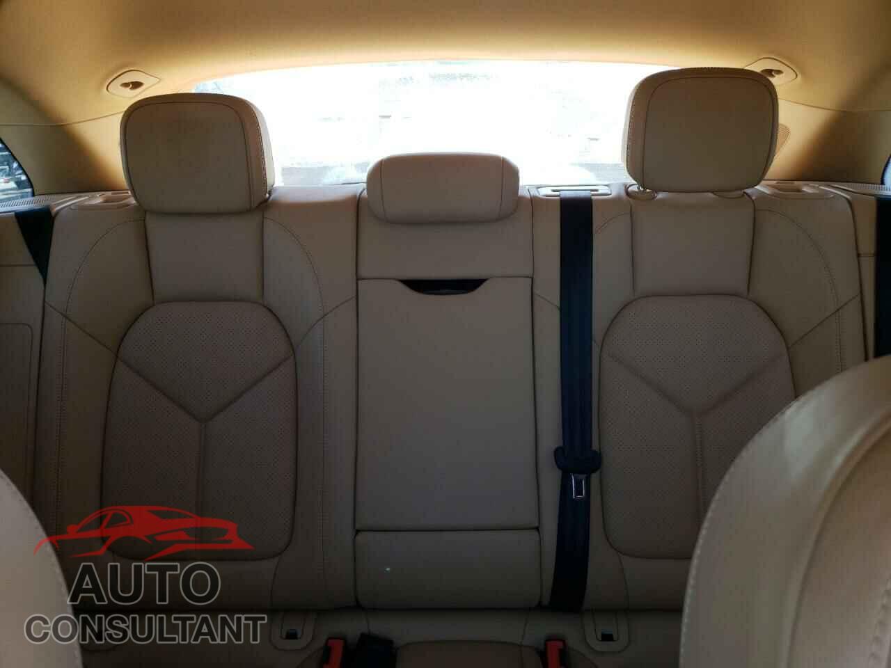 PORSCHE MACAN 2015 - WP1AB2A59FLB52465
