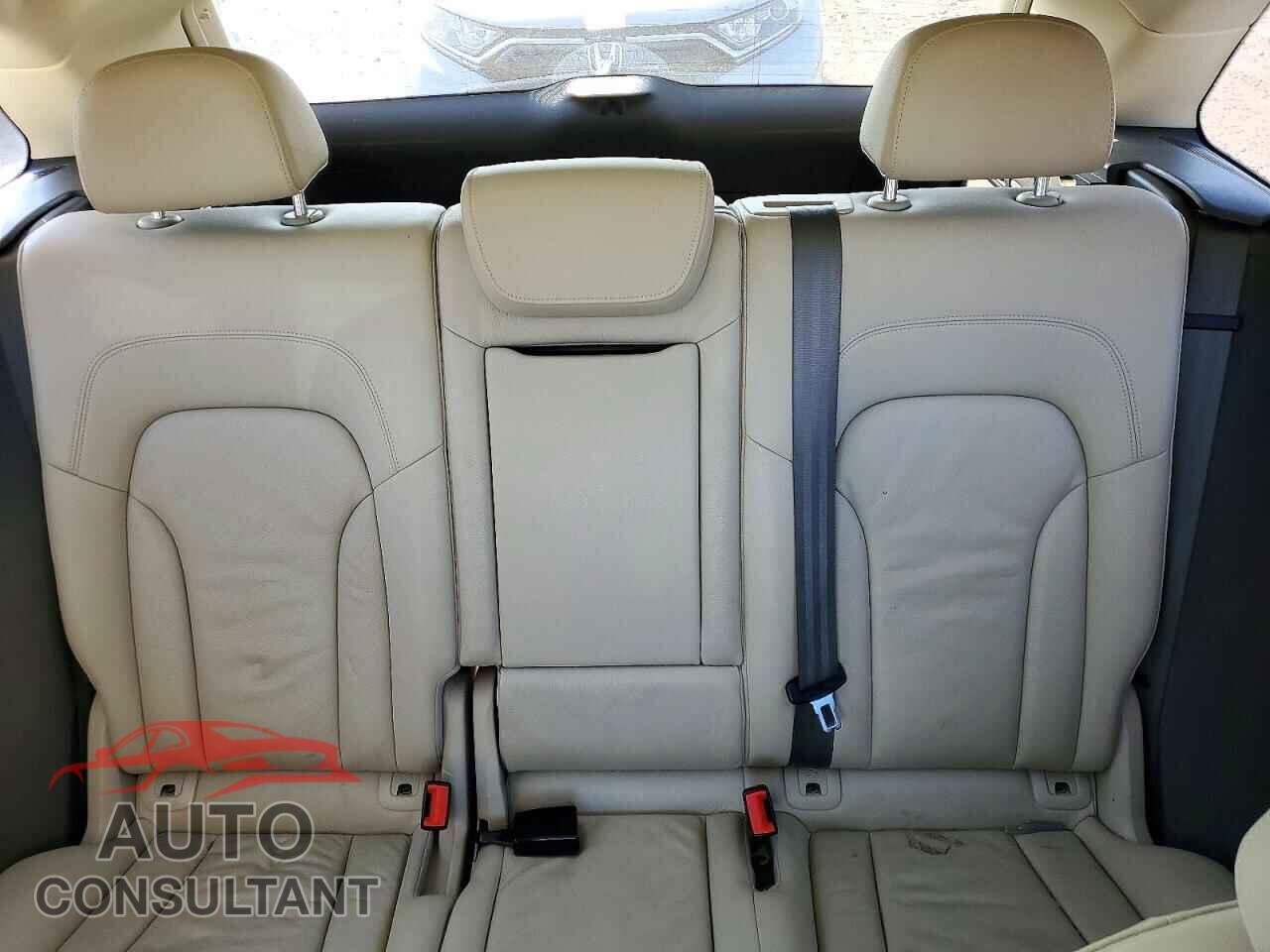 AUDI Q5 2015 - WA1LFAFP4FA094452