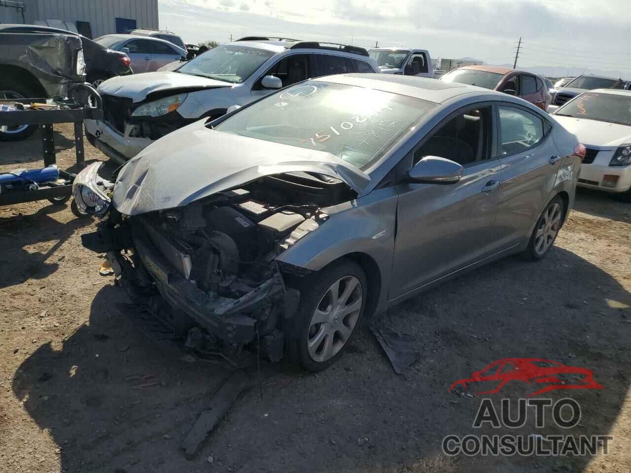 HYUNDAI ELANTRA 2013 - KMHDH4AE1DU917812